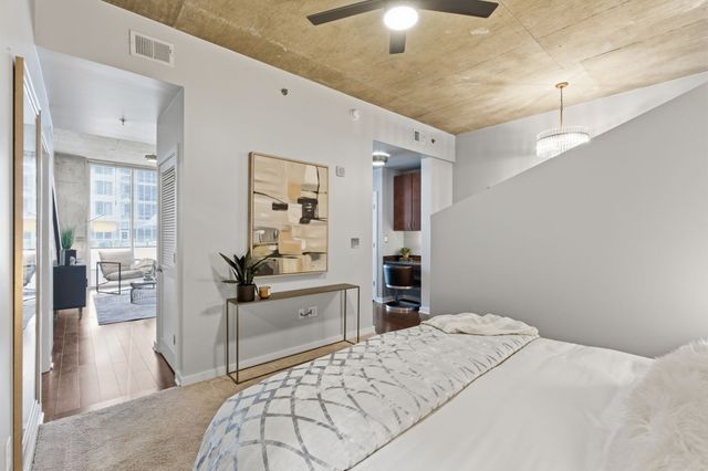 301 Demonbreun St Unit 907, Nashville, TN 37201