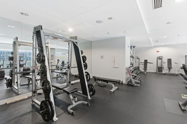 301 Demonbreun St Unit 907, Nashville, TN 37201