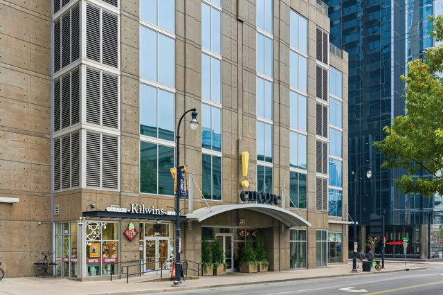 301 Demonbreun St Unit 907, Nashville, TN 37201