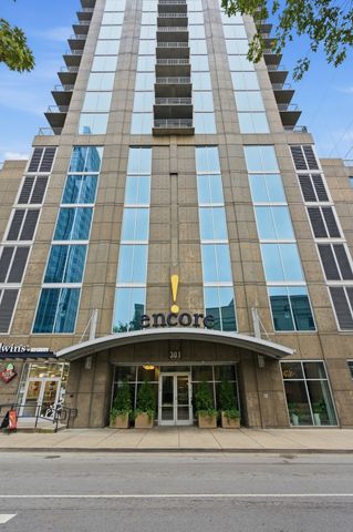 301 Demonbreun St Unit 907, Nashville, TN 37201