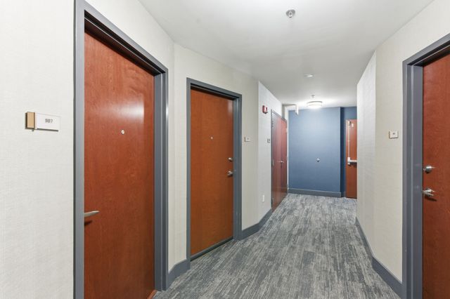 301 Demonbreun St Unit 907, Nashville, TN 37201