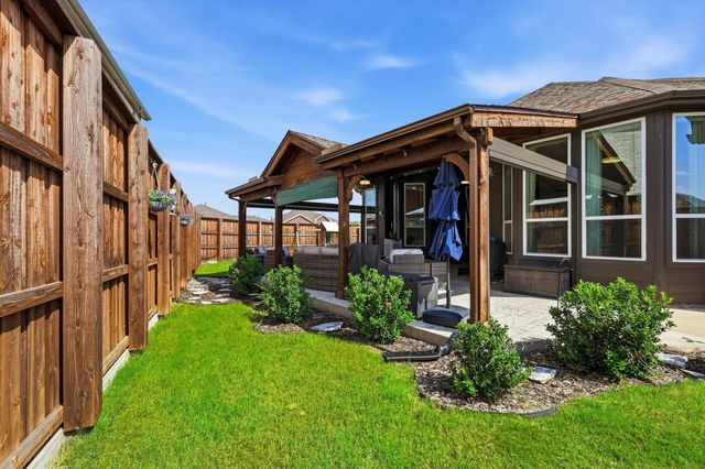 1100 Faringdon Drive, Anna, TX 75409