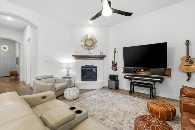 1100 Faringdon Drive, Anna, TX 75409