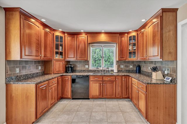 3266 Kemp Ford RD, Union Hall, VA 24176