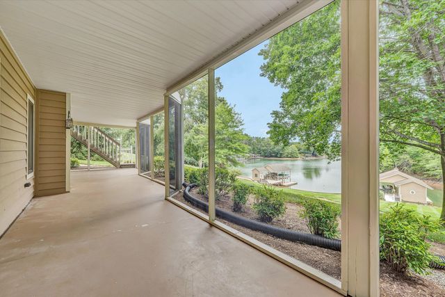 3266 Kemp Ford RD, Union Hall, VA 24176