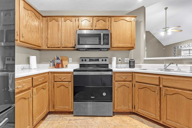 1475 GOODLETT GROVE CV, Cordova, TN 38018