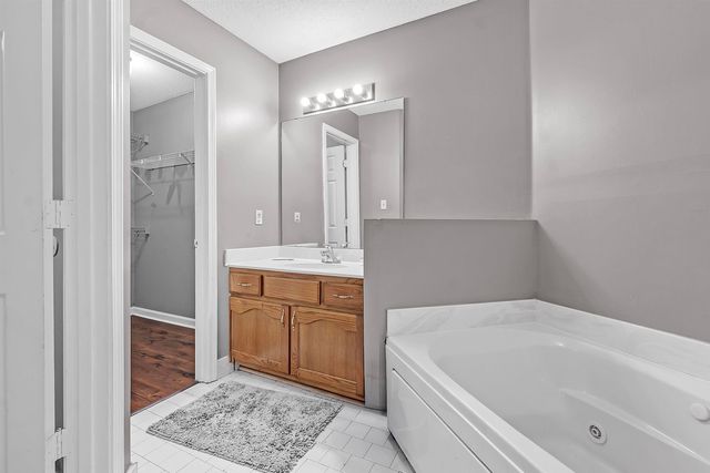 1475 GOODLETT GROVE CV, Cordova, TN 38018