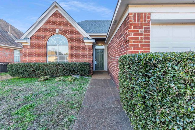 1475 GOODLETT GROVE CV, Cordova, TN 38018