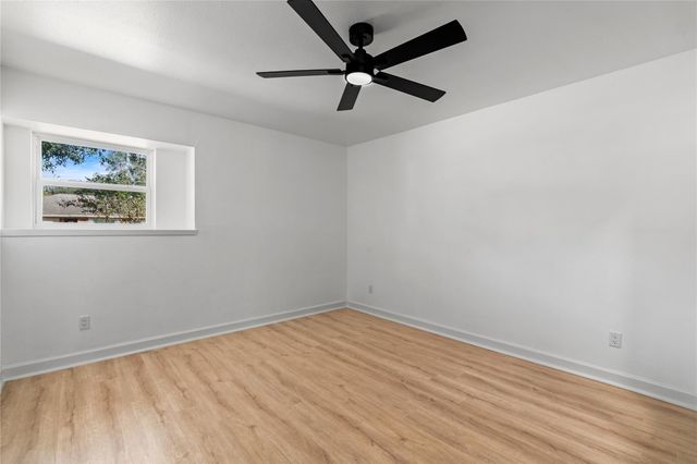 5823 Ettrick Drive, Houston, TX 77035