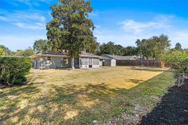 5823 Ettrick Drive, Houston, TX 77035