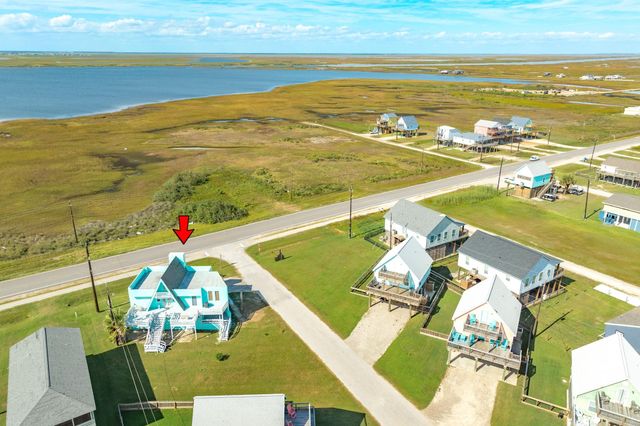 131 Point Lafitte Court, Surfside Beach, TX 77541