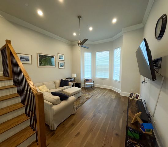 4643 Warwood Lane, Dallas, TX 75219