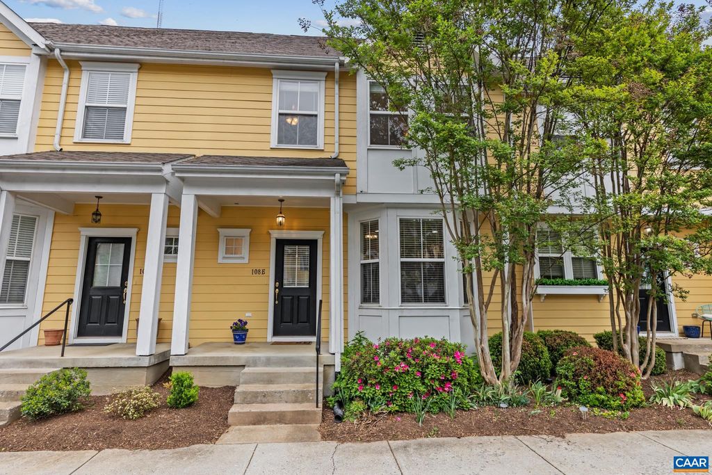 108 Melbourne Park Cir Apt E, Charlottesville, VA 22901
