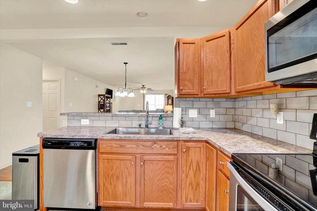 240 PALOMINO WAY, Red Lion, PA 17356