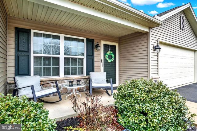 240 PALOMINO WAY, Red Lion, PA 17356