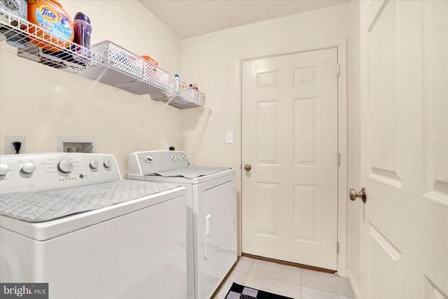 240 PALOMINO WAY, Red Lion, PA 17356