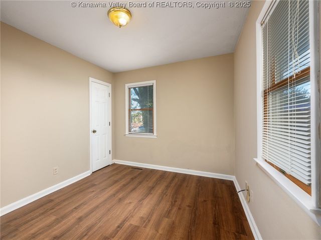 113 Kanawha Avenue, Nitro, WV 25143