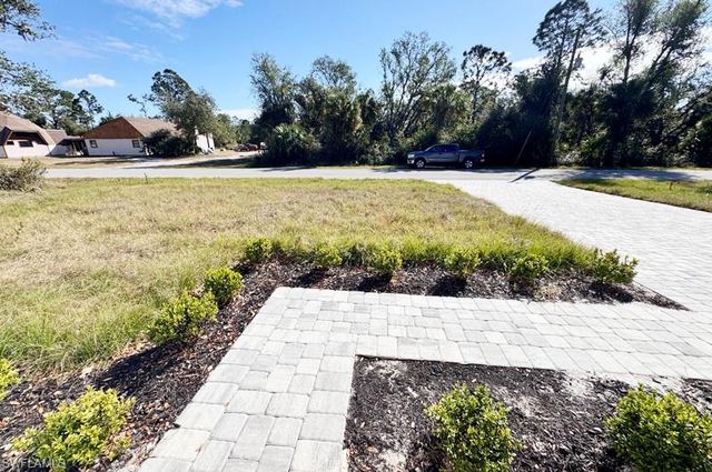1153 Chalmer TER, Port Charlotte, FL 33953