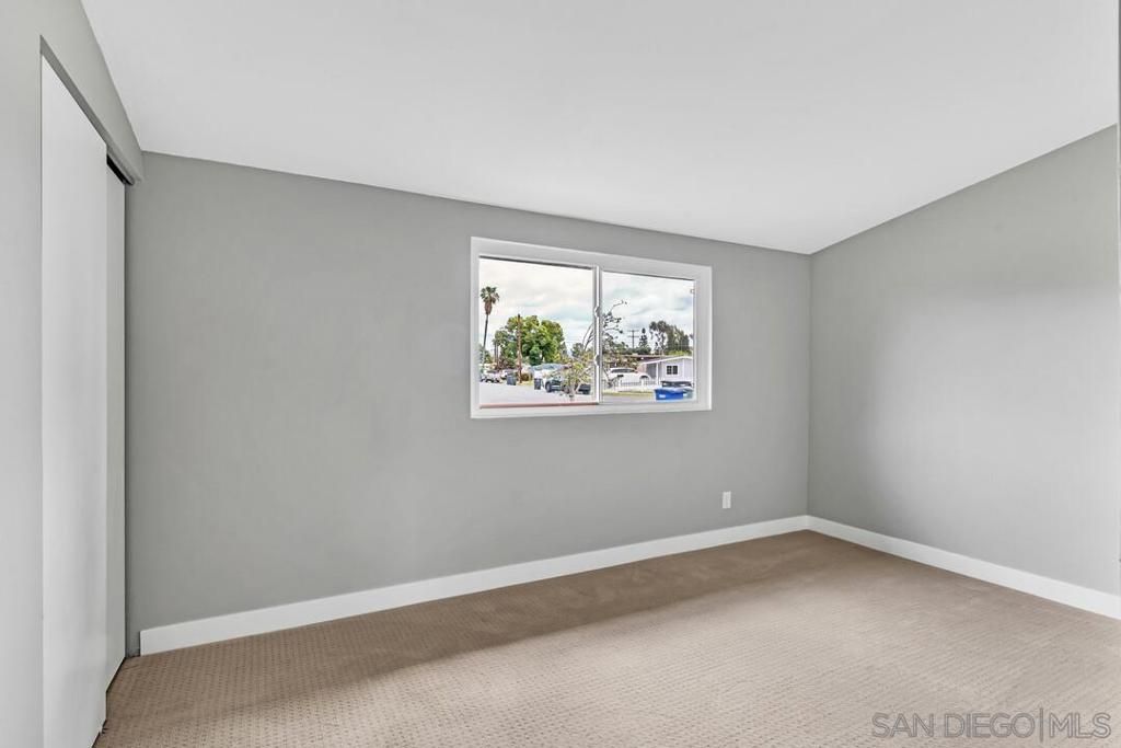 Image 20 of property listing at 536 Rogue Rd, El Cajon, CA 92020