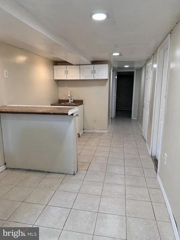142 E ESSEX AVE, Lansdowne, PA 19050