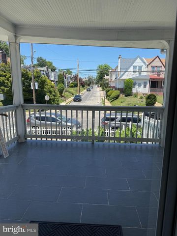 142 E ESSEX AVE, Lansdowne, PA 19050