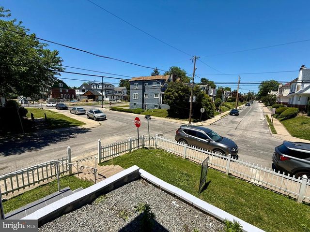142 E ESSEX AVE, Lansdowne, PA 19050