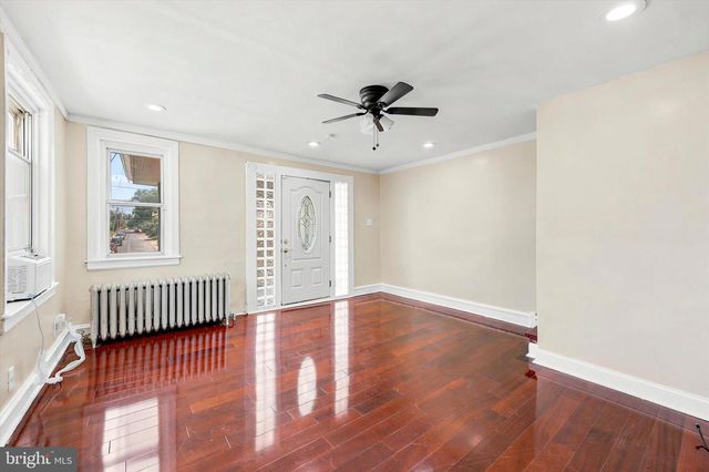 142 E ESSEX AVE, Lansdowne, PA 19050