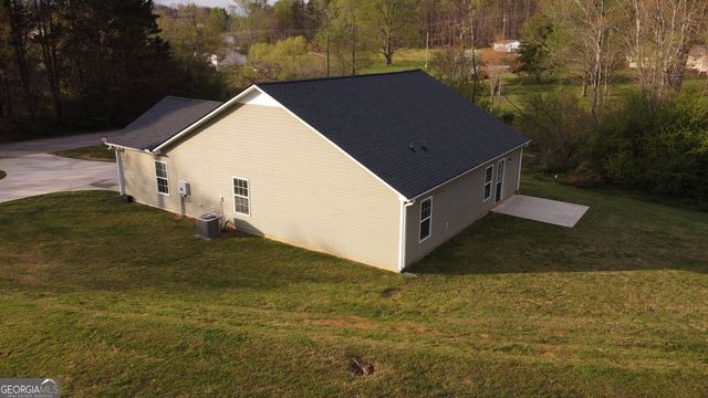 67 Helton Road, Cleveland, GA 30528