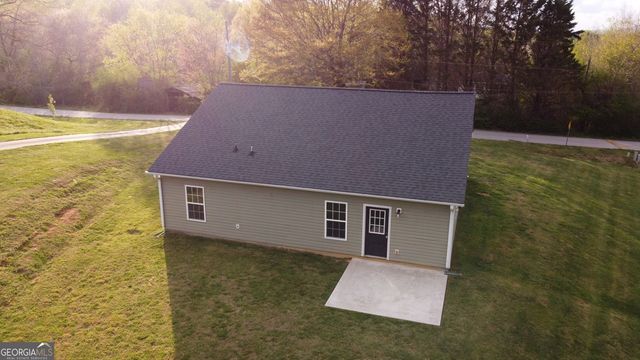 67 Helton Road, Cleveland, GA 30528