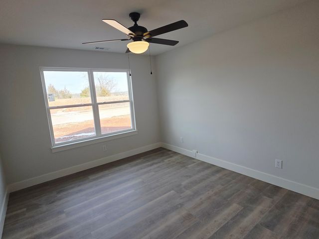 840 E Crystal Avenue, Nixa, MO 65714