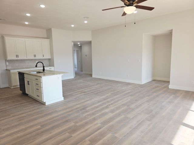 840 E Crystal Avenue, Nixa, MO 65714