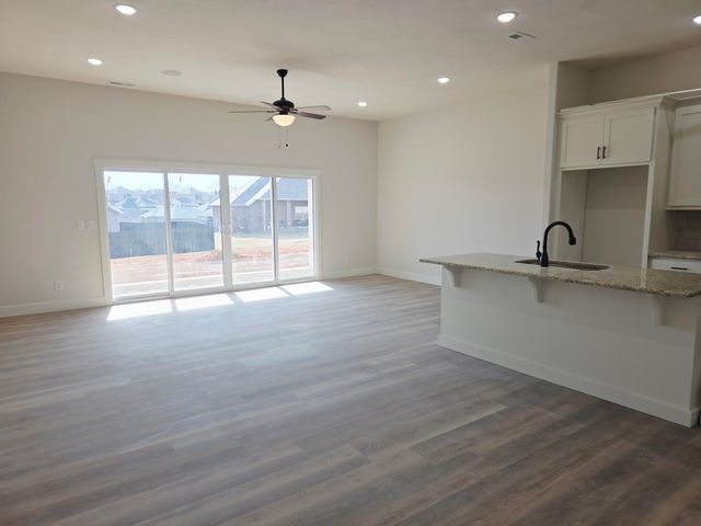 840 E Crystal Avenue, Nixa, MO 65714