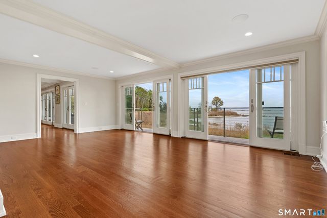 70 Kenilworth Drive East, Stamford, CT 06902