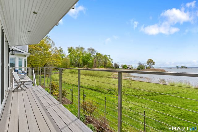 70 Kenilworth Drive East, Stamford, CT 06902