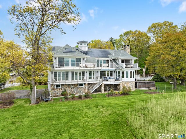 70 Kenilworth Drive East, Stamford, CT 06902