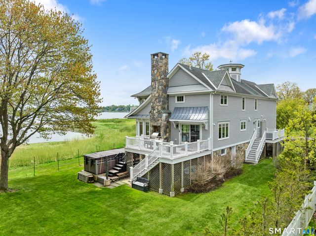 70 Kenilworth Drive East, Stamford, CT 06902