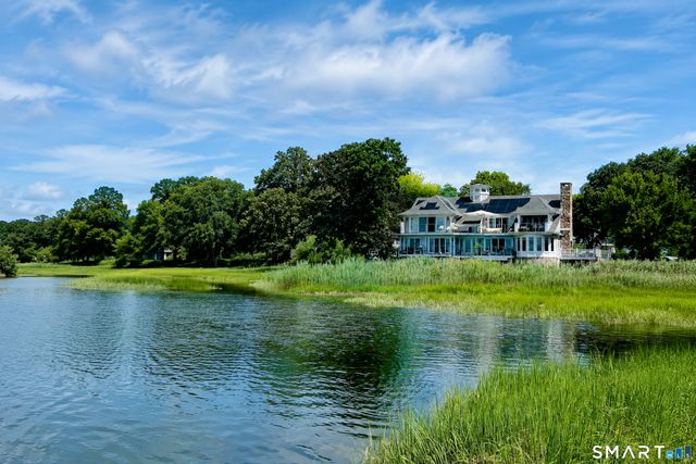 70 Kenilworth Drive East, Stamford, CT 06902
