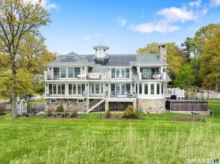70 Kenilworth Drive East, Stamford, CT 06902