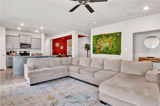 24253 Alydar Loop, Daphne, AL 36526