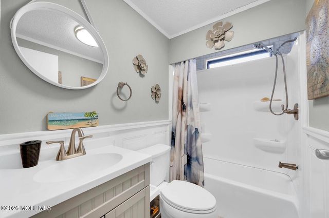 25 Bayshore Mobile Mnr, Hazlet, NJ 07730