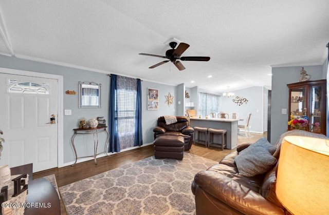 25 Bayshore Mobile Mnr, Hazlet, NJ 07730