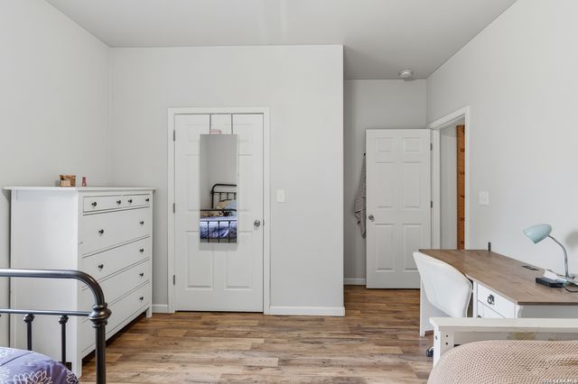 140 OAK SPRINGS DR, Seguin, TX 78155