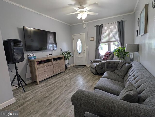 314 WALNUT ST, Reading, PA 19601