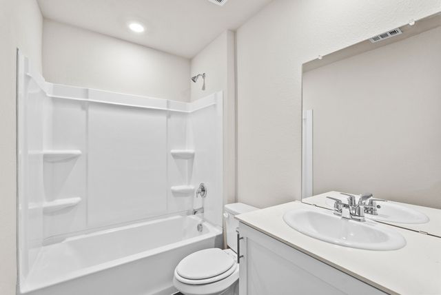 4241 Trickling Creek Lane, Fort Worth, TX 76036