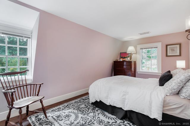 71 Beecher Road, Woodbridge, CT 06525