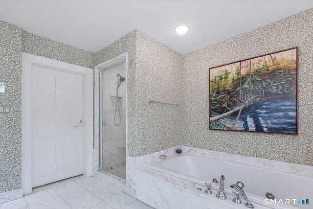 71 Beecher Road, Woodbridge, CT 06525