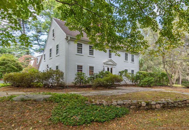 71 Beecher Road, Woodbridge, CT 06525