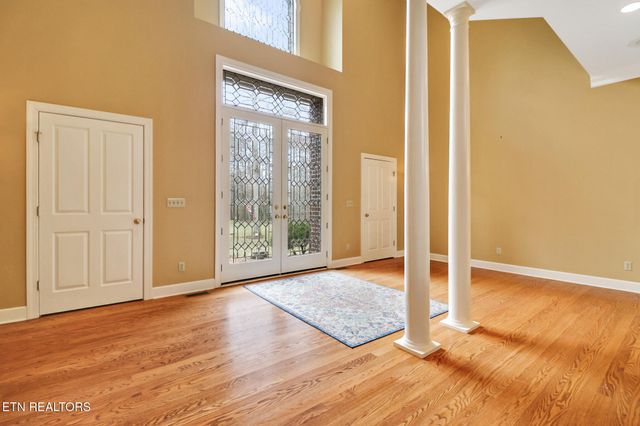 218 Channing Lane, Crossville, TN 38555