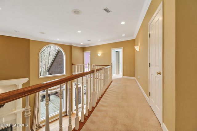 218 Channing Lane, Crossville, TN 38555