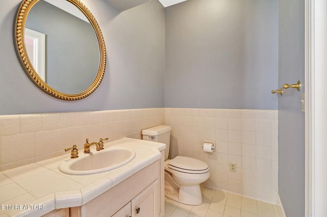 218 Channing Lane, Crossville, TN 38555